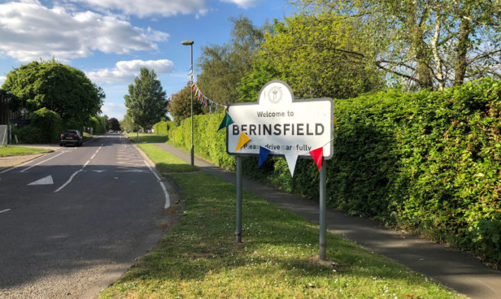 Welcome to Berinsfield sign