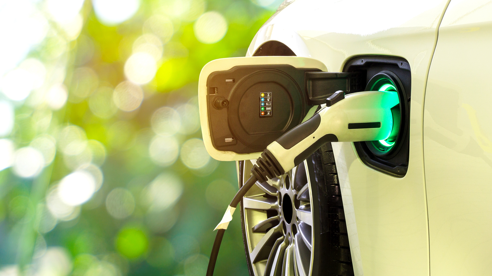 Oxfordshire awarded £3.6 million to triple public electric vehicle charging provision by 2025
